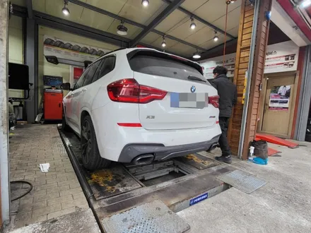 X3 M40I 브리지스톤 순정 아렌자 21인치 타이어로 장착 / 서울 강서구