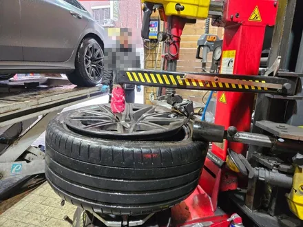 벤츠 GT 43AMG 미쉐린 PSAS4 사계절 타이어 장착 / 서울 강서구