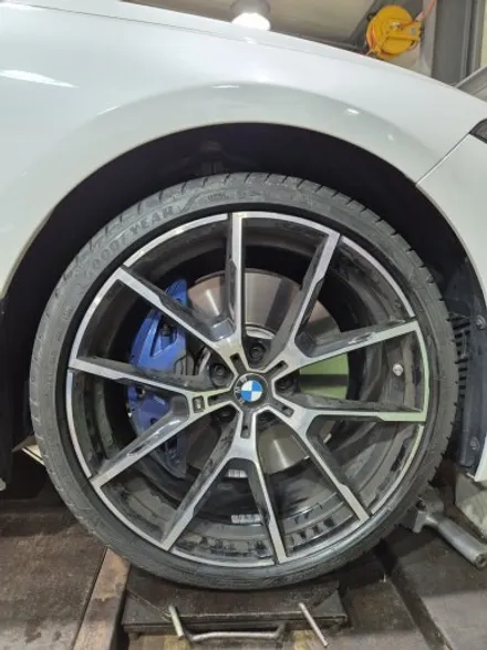 bmw 840 타이어옆면 혹 파손으로 245 35 20 런플랫 교체 / 서울 강서구 화곡동