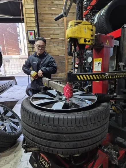 마곡 볼보 XC90 타이어 275 40 21 저소음 제품 장착 / 서울 강서구 화곡동
