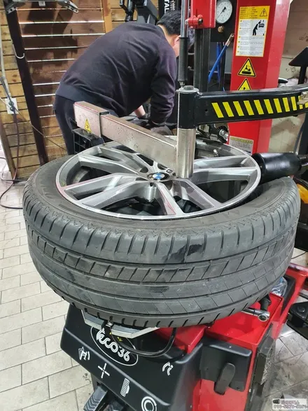 BMW X3 안정감이 좋은 런플렛타이어 추천 피렐리 P7 신투라토 245/50R19 / 서울 강서구 화곡동