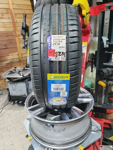 BMW420d 타이어교체 미쉐린ps4 225 40 19 ,255 35 19 / 서울 강서구 화곡동