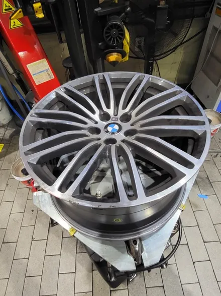 BMW 520d 245 40 19 , 275 35 19 사계절 타이어 추천은? / 서울 강서구 화곡동