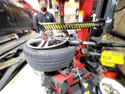 파나메라4 255 40 20 피렐리 올시즌 타이어 장착 / 서울 강서구 화곡동