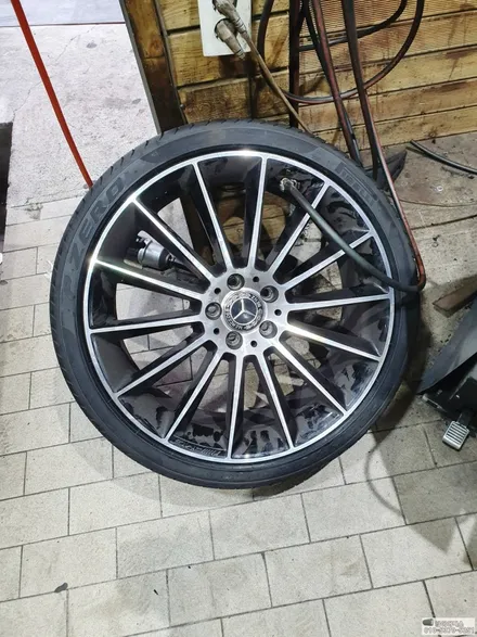 벤츠 cls 400d 피렐리 피제로 245 35 20 , 275 30 20 타이어추천 / 서울 강서구 화곡동
