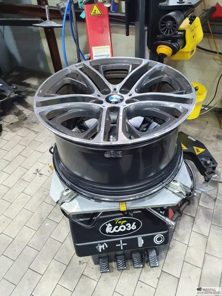 BMW X4 M팩 미쉐린 PS4S 타이어추천 최고의 그립력 245/40R20 , 275/35R20 / 서울 강서구 화곡동