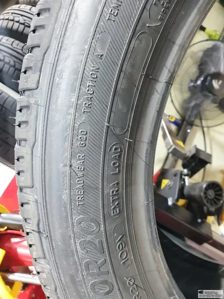 렉서스 RX450h 255/50r20 미쉐린LTX 올시즌 광폭타이어 추천 / 서울 강서구 화곡동