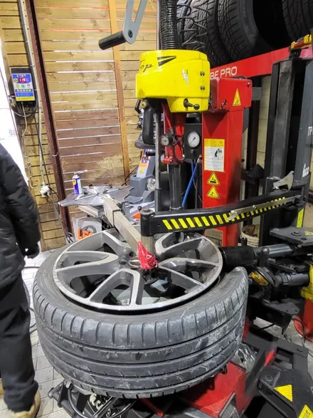 벤츠 glc43amg 사계절에 맞는 타이어 추천은 ? / 서울 강서구