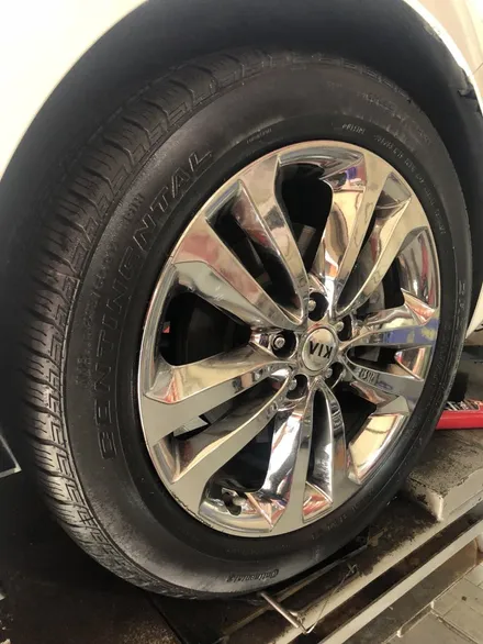 올뉴카니발 순정타이어 컨티넨탈 lx sport 19인치 타이어교체 / 서울 강서구 화곡동