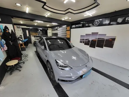 테슬라 모델3 사틴화이트 전체랩핑 / 부산,해운대구