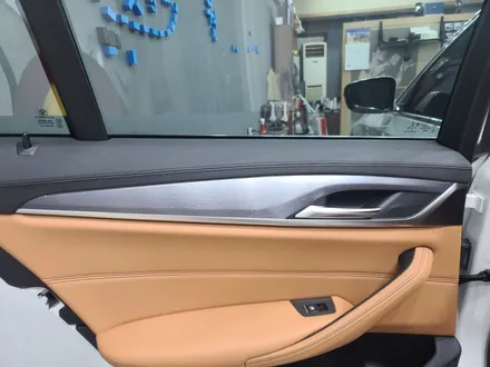 자동차 랩핑은 어디까지인가.. 520d 실내랩핑 시공기 / 인천 부평동