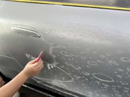 벤츠 SL63 AMG, 무척 큰 본넷도 한 장 시공 가능한 큰 PPF는 천안 PPF 디코에 있어요. / 천안시 동남구 신방동