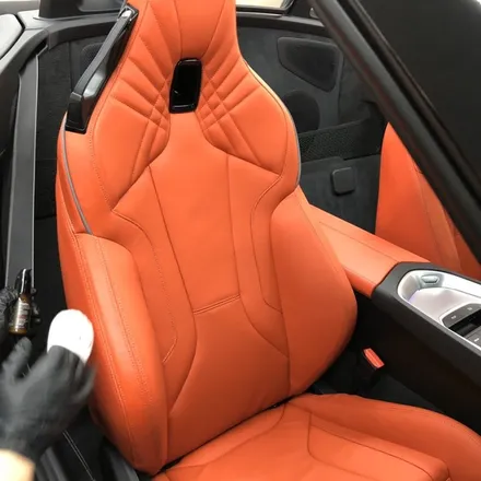 BMW z4 마그마 레드 UG 가죽 코팅 :: 유색 가죽 시트에는 필수입니다~ / 천안시 동남구 신방동