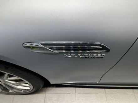 벤츠 SL63 AMG, 무척 큰 본넷도 한 장 시공 가능한 큰 PPF는 천안 PPF 디코에 있어요. / 천안시 동남구 신방동