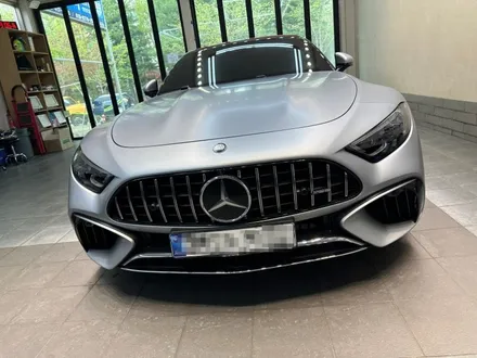 벤츠 SL63 AMG, 무척 큰 본넷도 한 장 시공 가능한 큰 PPF는 천안 PPF 디코에 있어요. / 천안시 동남구 신방동