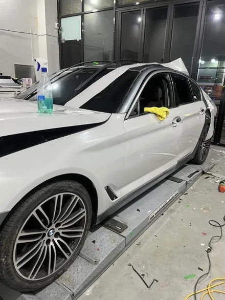 BMW G30 5시리즈 530i 스톤그레이 전체 랩핑 작업 안산 / 경기 안산