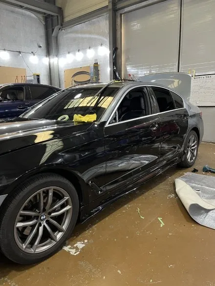 BMW G바디 5시리즈 520d 전체랩핑 CYS Film Piano Black 안산 / 경기 안산