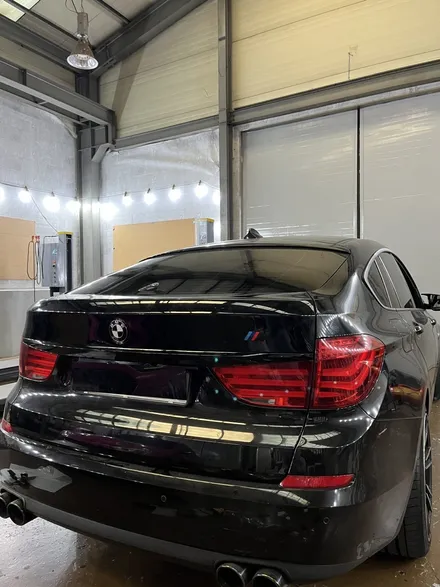 BMW 5GT 5시리즈 트렁크 보수 복원 및 랩핑 작업 안산 / 경기 안산