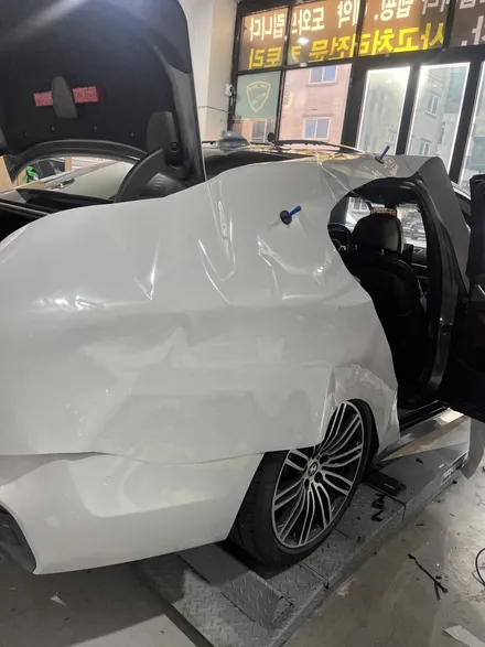 BMW G30 5시리즈 530i 스톤그레이 전체 랩핑 작업 안산 / 경기 안산