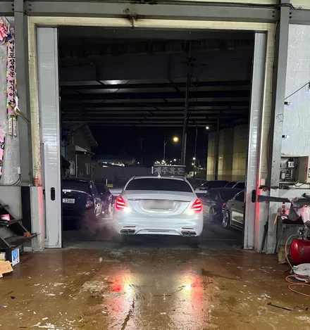 벤츠 W222 S클래스 S63개조 CYS Film Pearl Metal White 펄 메탈 화이트 전체랩핑 작업 안산 바디킷 / 경기 안산