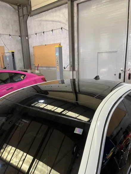 BMW F10 520d PET 피아노블랙 고광택 블랙 루프스킨 랩핑 작업 안산 / 경기 안산