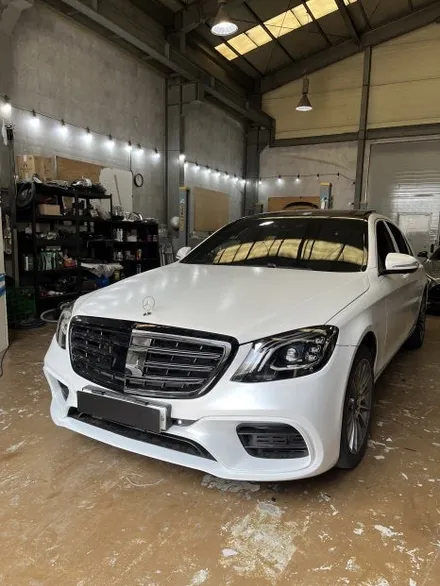 벤츠 W222 S클래스 S63개조 CYS Film Pearl Metal White 펄 메탈 화이트 전체랩핑 작업 안산 바디킷 / 경기 안산