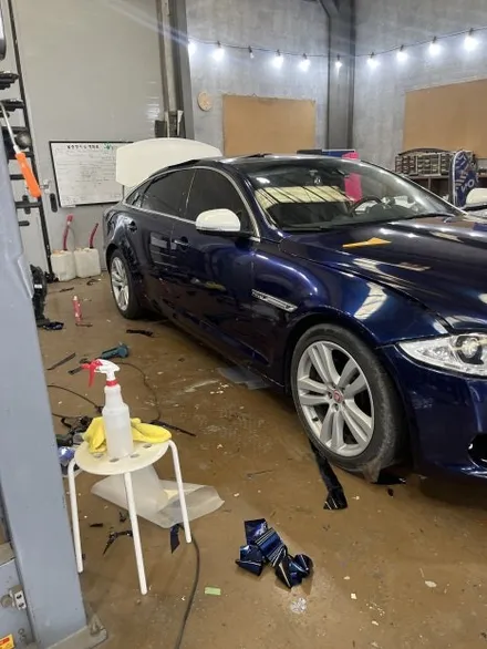 재규어 XJL CYS Film BMW 탄자나이트 블루 전체랩핑, 실내버튼류 복원, 실내 우드 죽이기 랩핑 작업 안산 / 경기 안산