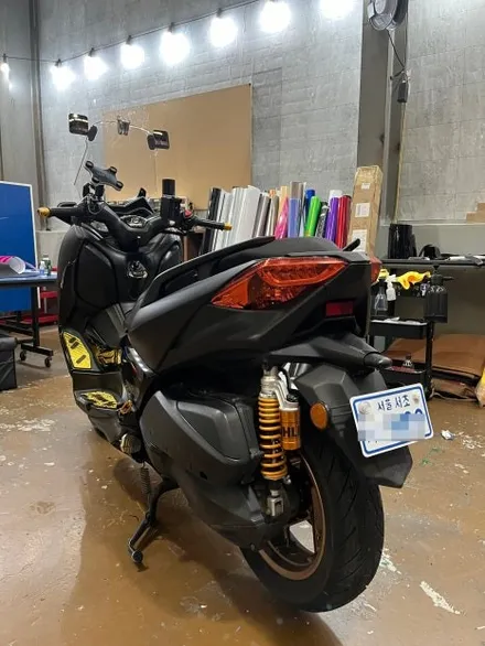 X-max 홀로그램 포지드 카본 전체랩핑 안산 / 경기 안산