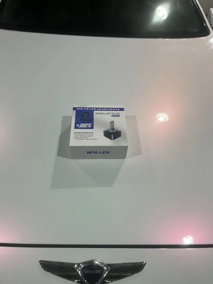 제네시스 DH G80 PET White to Pink 전체랩핑 전체제거 사고수리 번호판등 교환 스포일러 글라스윙 장착 튜닝 안산 / 경기 안산