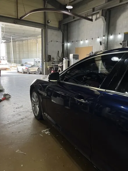 재규어 XJL CYS Film BMW 탄자나이트 블루 전체랩핑, 실내버튼류 복원, 실내 우드 죽이기 랩핑 작업 안산 / 경기 안산