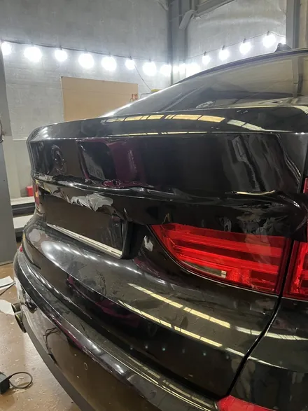 BMW 5GT 5시리즈 트렁크 보수 복원 및 랩핑 작업 안산 / 경기 안산