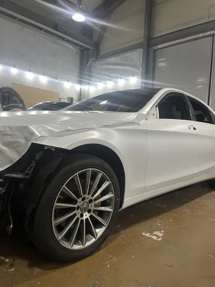벤츠 W222 S클래스 S63개조 CYS Film Pearl Metal White 펄 메탈 화이트 전체랩핑 작업 안산 바디킷 / 경기 안산