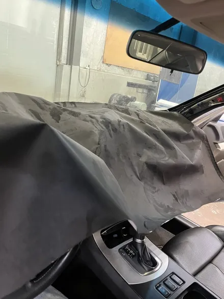 인피니티 G37 쿠페 대시보드 스웨이드 랩핑 작업 안산 / 경기 안산