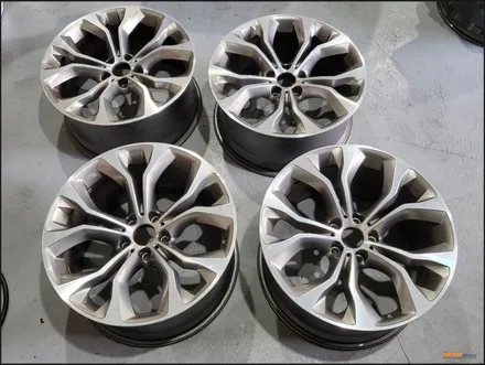 [울산휠도색][휠수리][휠복원] 울산휠마스터 bmw x6 블랙유광 분체도장 휠도색 / 울산 북구
