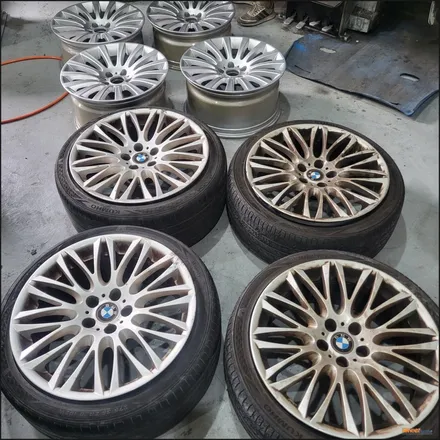 [울산중고휠]휠마스터 bmw 7시리즈 순정휠 및 중고타이어 교환 [울산휠도색][울산 휠수리][울산 휠복원] / 울산 북구