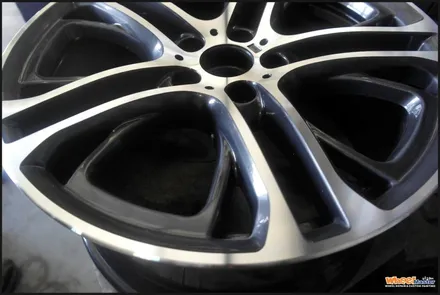 [울산휠][다이아몬드컷팅휠][휠수리]bmwx4순정휠 다이아몬드컷팅휠복원 / 울산 북구