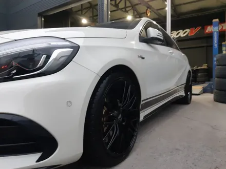 [울산휠마스터][울산휠도색][휠수리잘하는집]벤츠 A45 AMG 블랙유광 분체도장 / 울산 북구