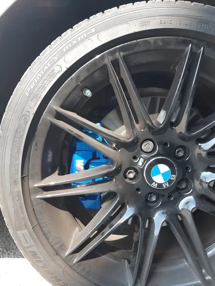 [울산휠마스터][울산캘리퍼도색][캘리퍼도색잘하는집]BMW 5시리즈 캘리퍼 도색 / 울산 북구