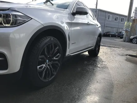 [울산휠마스터][울산휠복원][휠복원잘하는집]BMW X6 고스트크롬 휠 도색 / 울산 북구