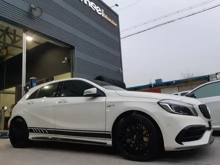 [울산휠마스터][울산휠도색][휠수리잘하는집]벤츠 A45 AMG 블랙유광 분체도장 / 울산 북구