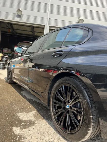 [울산휠마스터][울산휠도색][휠복도색맛집]BMW 3시리즈 휠 블랙유광 도색 / 울산 북구