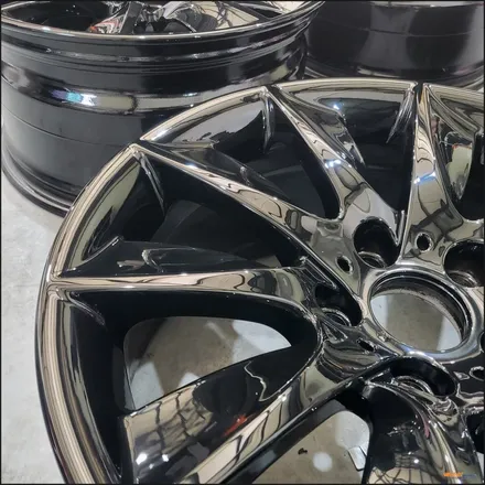 [울산휠마스터] BMW f10 5시리즈 순정휠 블랙유광 분체도장 휠도색 [울산 휠 도색][울산 휠 수리][울산 휠 복원] / 울산 북구