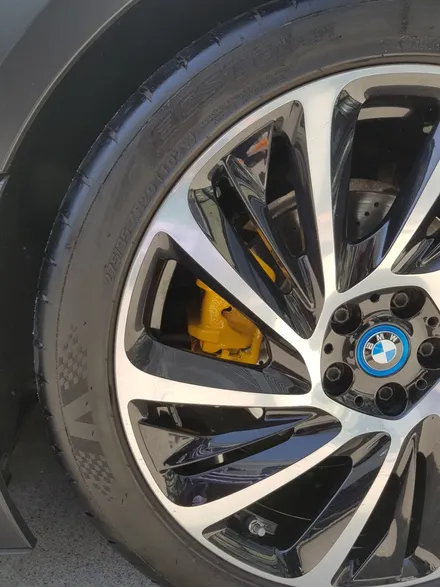 [울산휠마스터][캘리퍼도색][울산캘리퍼도색잘하는집]BMW i8 캘리퍼 도색 / 울산 북구