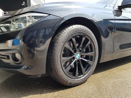 [울산휠마스터][울산휠도색잘하는집][블랙유광휠도색]bmw 3시리즈 블랙유광 분체도장 / 울산 북구