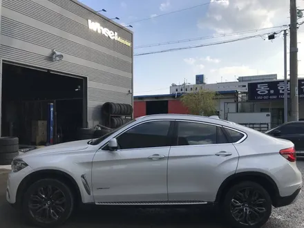 [울산휠마스터][울산휠복원][휠복원잘하는집]BMW X6 고스트크롬 휠 도색 / 울산 북구