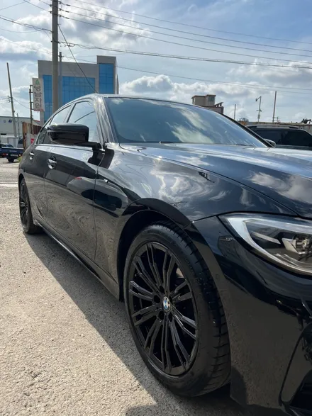 [울산휠마스터][울산휠도색][휠복도색맛집]BMW 3시리즈 휠 블랙유광 도색 / 울산 북구