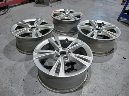 [울산휠마스터] BMW 218D 액티브 투어러 분체도장 휠복원 [울산휠도색, 울산휠수리, 울산휠복원, 울산캘리퍼도색] / 울산 북구
