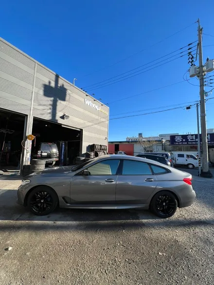 [울산휠마스터][울산휠도색][휠복원도색맛집]BMW 6 GT 휠 블랙유광 도색 / 울산 북구