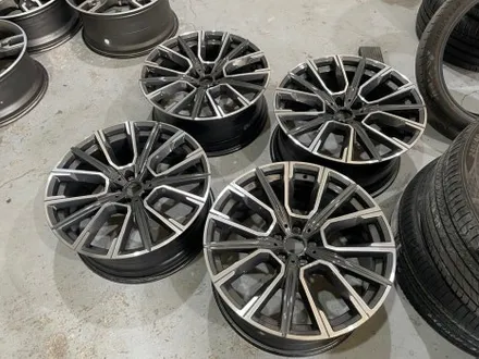 [울산휠마스터] BMW 7시리즈 G11 G12 817M 20인치 순정 다이아몬드컷팅 휠 복원 / 울산휠도색 / 울산 북구