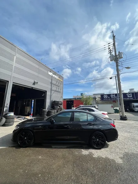 [울산휠마스터][울산휠도색][휠복도색맛집]BMW 3시리즈 휠 블랙유광 도색 / 울산 북구